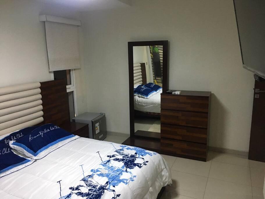 APARTAMENTO DE 2 HABITACIONES CON PISCINA Y 2 TERRAZAS CERCA DE EQUIPETROL, parqueo Gratis