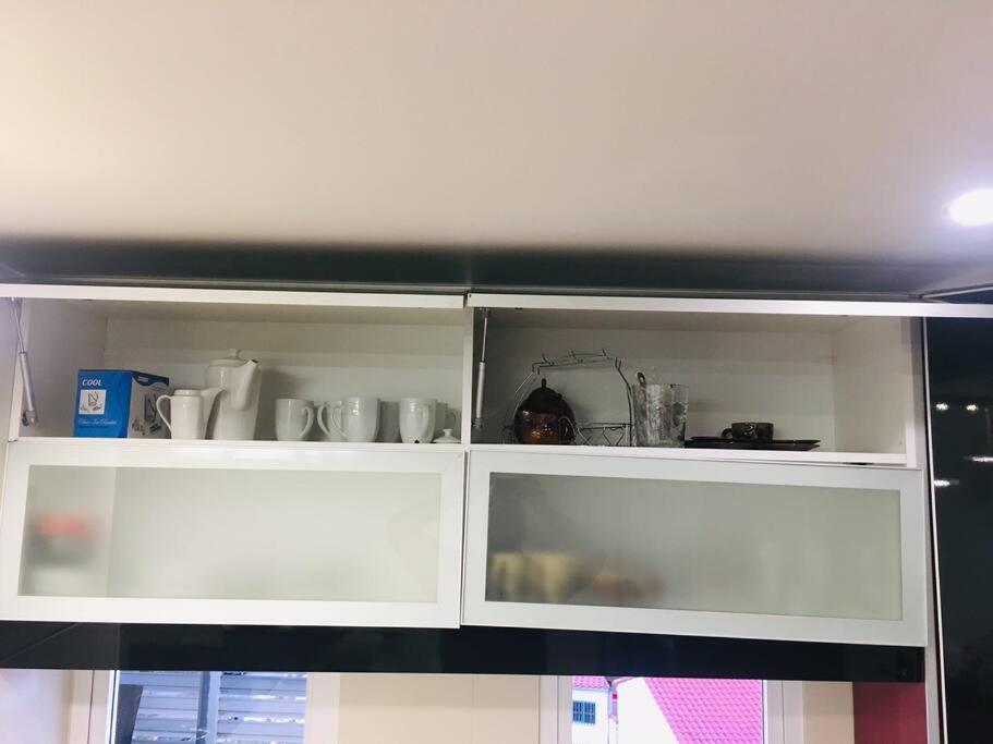 APARTAMENTO DE 2 HABITACIONES CON PISCINA Y 2 TERRAZAS CERCA DE EQUIPETROL, parqueo Gratis