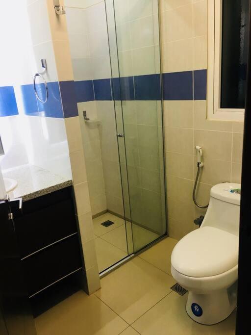 APARTAMENTO DE 2 HABITACIONES CON PISCINA Y 2 TERRAZAS CERCA DE EQUIPETROL, parqueo Gratis