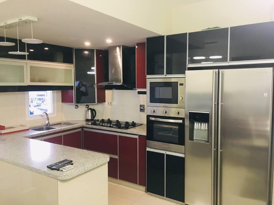 APARTAMENTO DE 2 HABITACIONES CON PISCINA Y 2 TERRAZAS CERCA DE EQUIPETROL, parqueo Gratis