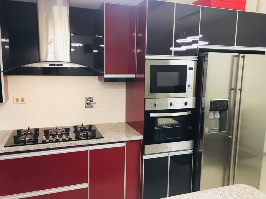 APARTAMENTO DE 2 HABITACIONES CON PISCINA Y 2 TERRAZAS CERCA DE EQUIPETROL, parqueo Gratis
