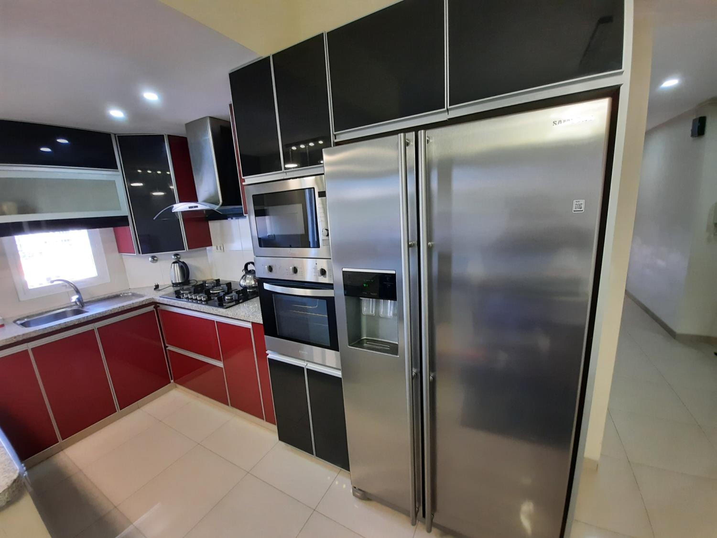 APARTAMENTO DE 2 HABITACIONES CON PISCINA Y 2 TERRAZAS CERCA DE EQUIPETROL, parqueo Gratis
