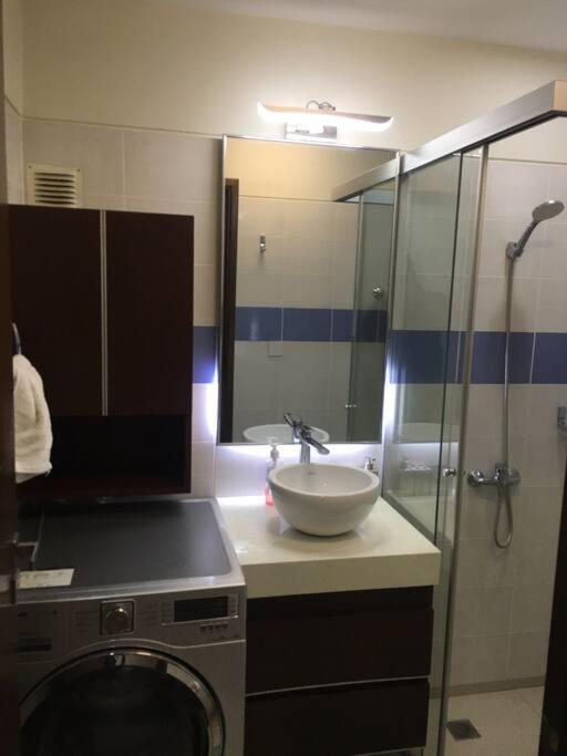 APARTAMENTO DE 2 HABITACIONES CON PISCINA Y 2 TERRAZAS CERCA DE EQUIPETROL, parqueo Gratis