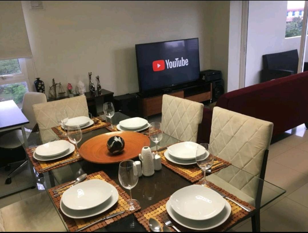 APARTAMENTO DE 2 HABITACIONES CON PISCINA Y 2 TERRAZAS CERCA DE EQUIPETROL, parqueo Gratis