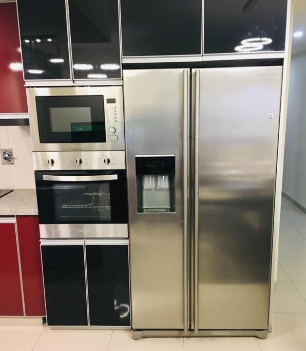 APARTAMENTO DE 2 HABITACIONES CON PISCINA Y 2 TERRAZAS CERCA DE EQUIPETROL, parqueo Gratis