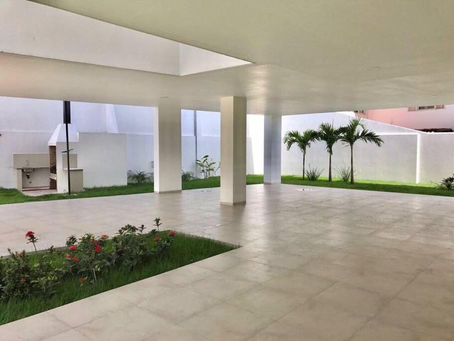 APARTAMENTO DE 2 HABITACIONES CON PISCINA Y 2 TERRAZAS CERCA DE EQUIPETROL, parqueo Gratis