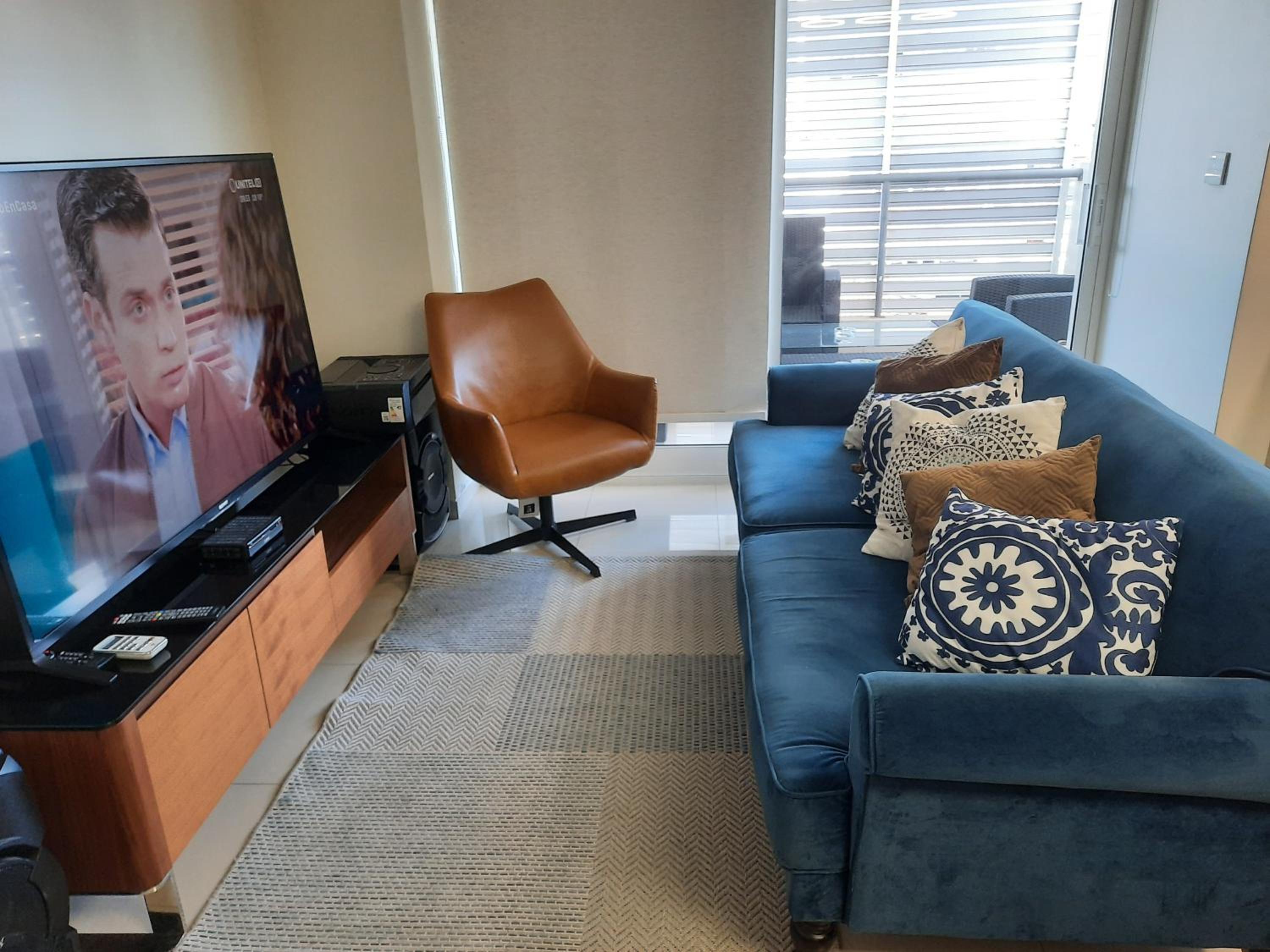 APARTAMENTO DE 2 HABITACIONES CON PISCINA Y 2 TERRAZAS CERCA DE EQUIPETROL, parqueo Gratis