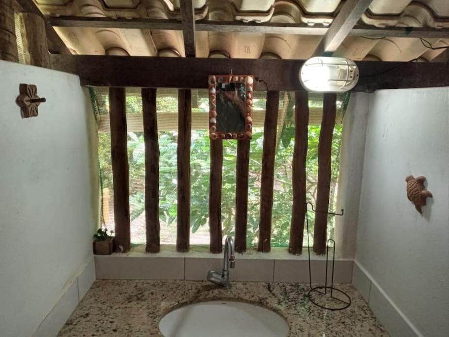 Casa Encantadora e Charmosa a 1 quadra da praia