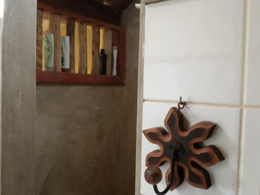 Casa Encantadora e Charmosa a 1 quadra da praia