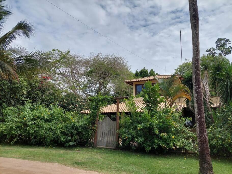 Casa Encantadora e Charmosa a 1 quadra da praia