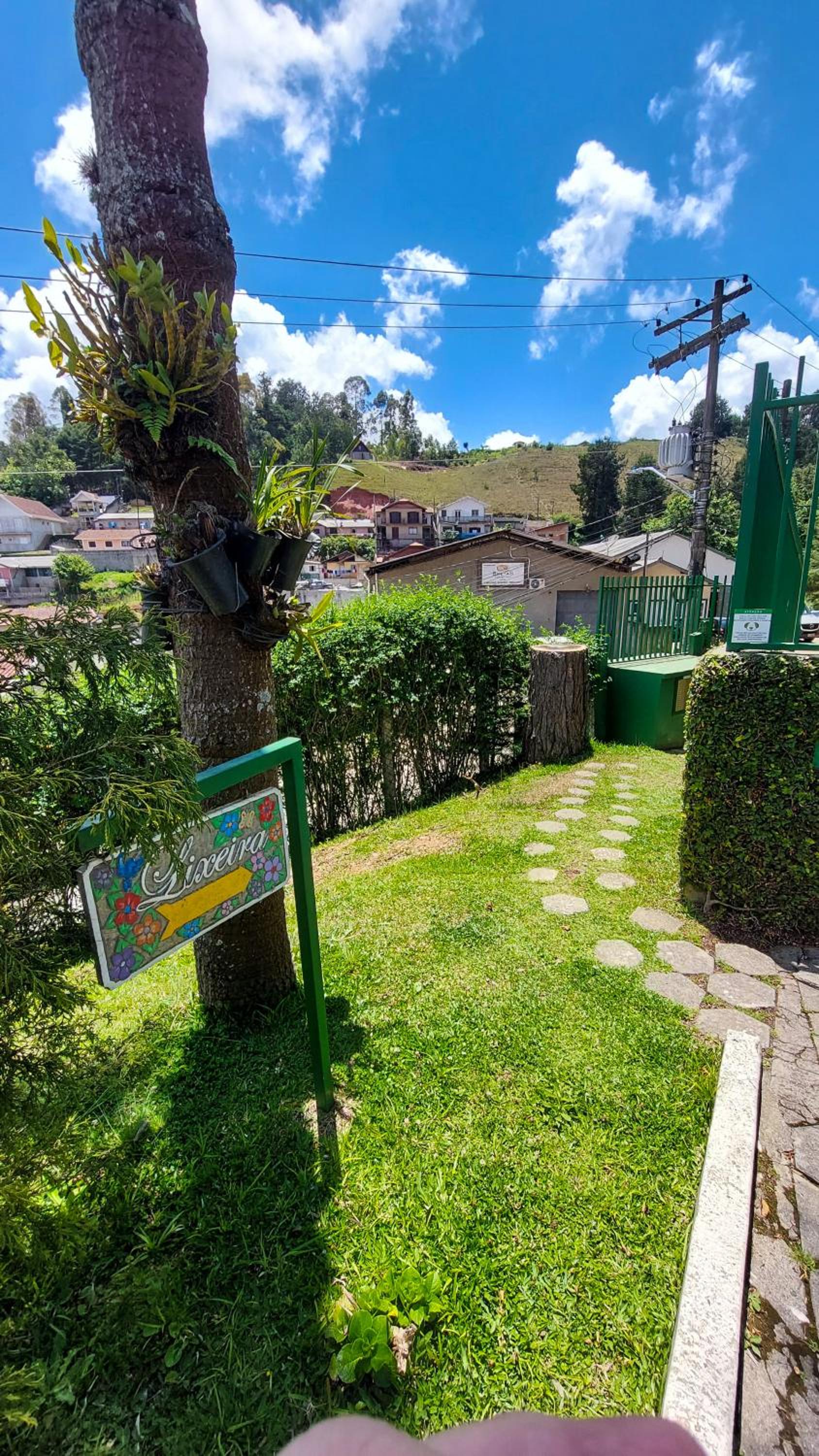 Apê Inteiro| 2Qts| Estacionamento| Wi-Fi 350| Pet Friendly| Ao Lado do Parque das CEREJEIRAS