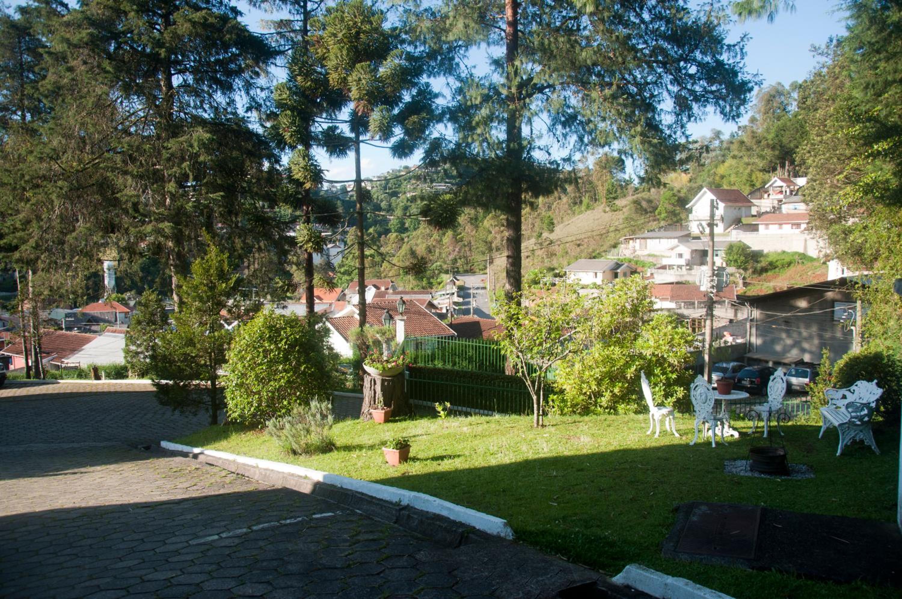 Apê Inteiro| 2Qts| Estacionamento| Wi-Fi 350| Pet Friendly| Ao Lado do Parque das CEREJEIRAS