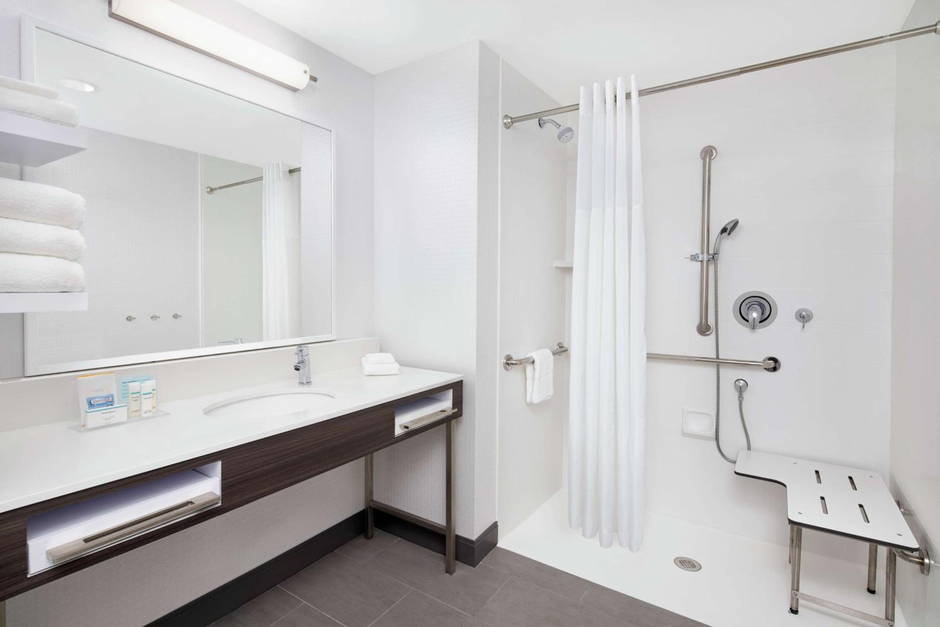 Sikeston Vacations - Hampton Inn Sikeston - Property Image 11