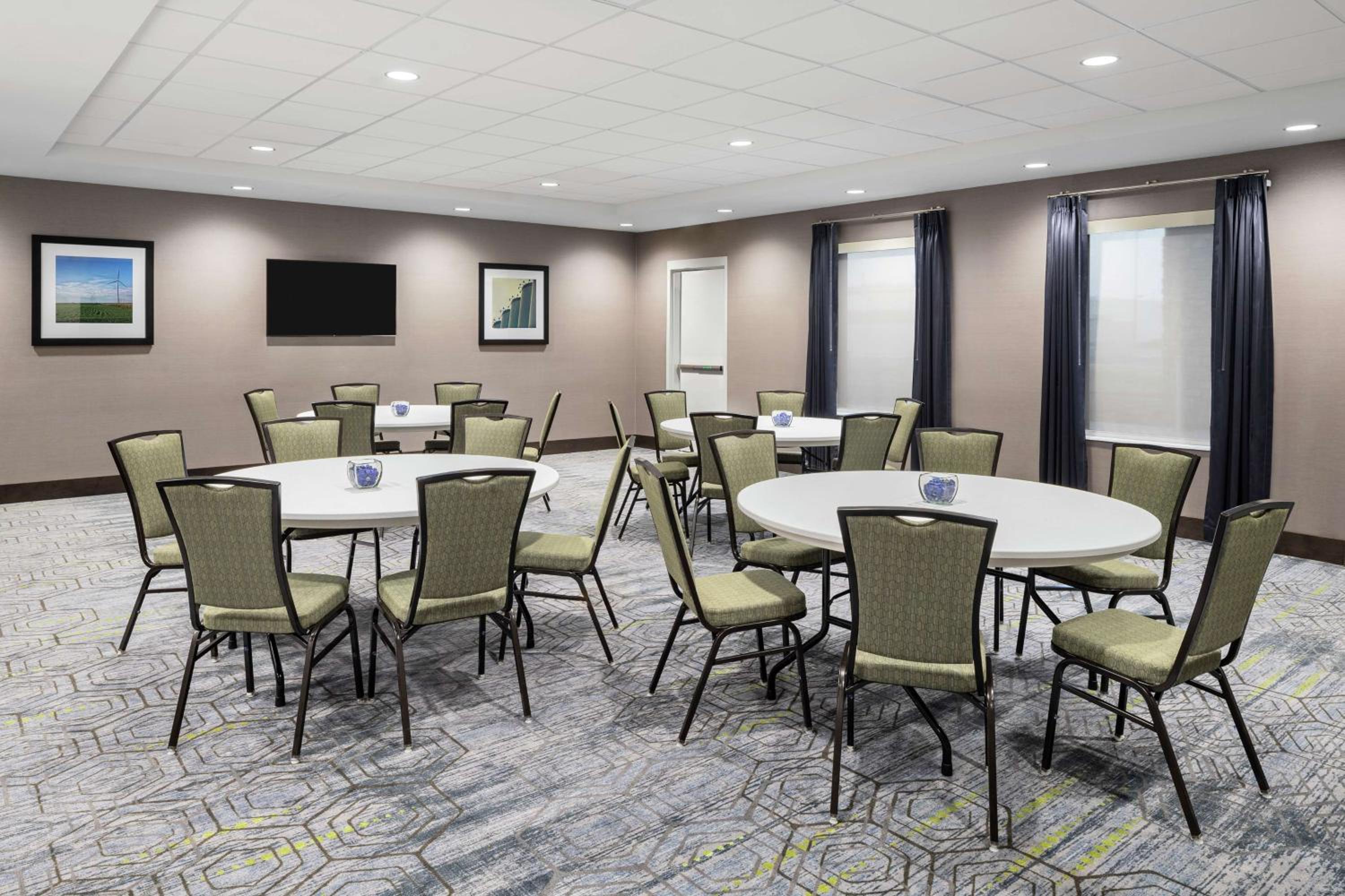 Sikeston Vacations - Hampton Inn Sikeston - Property Image 6
