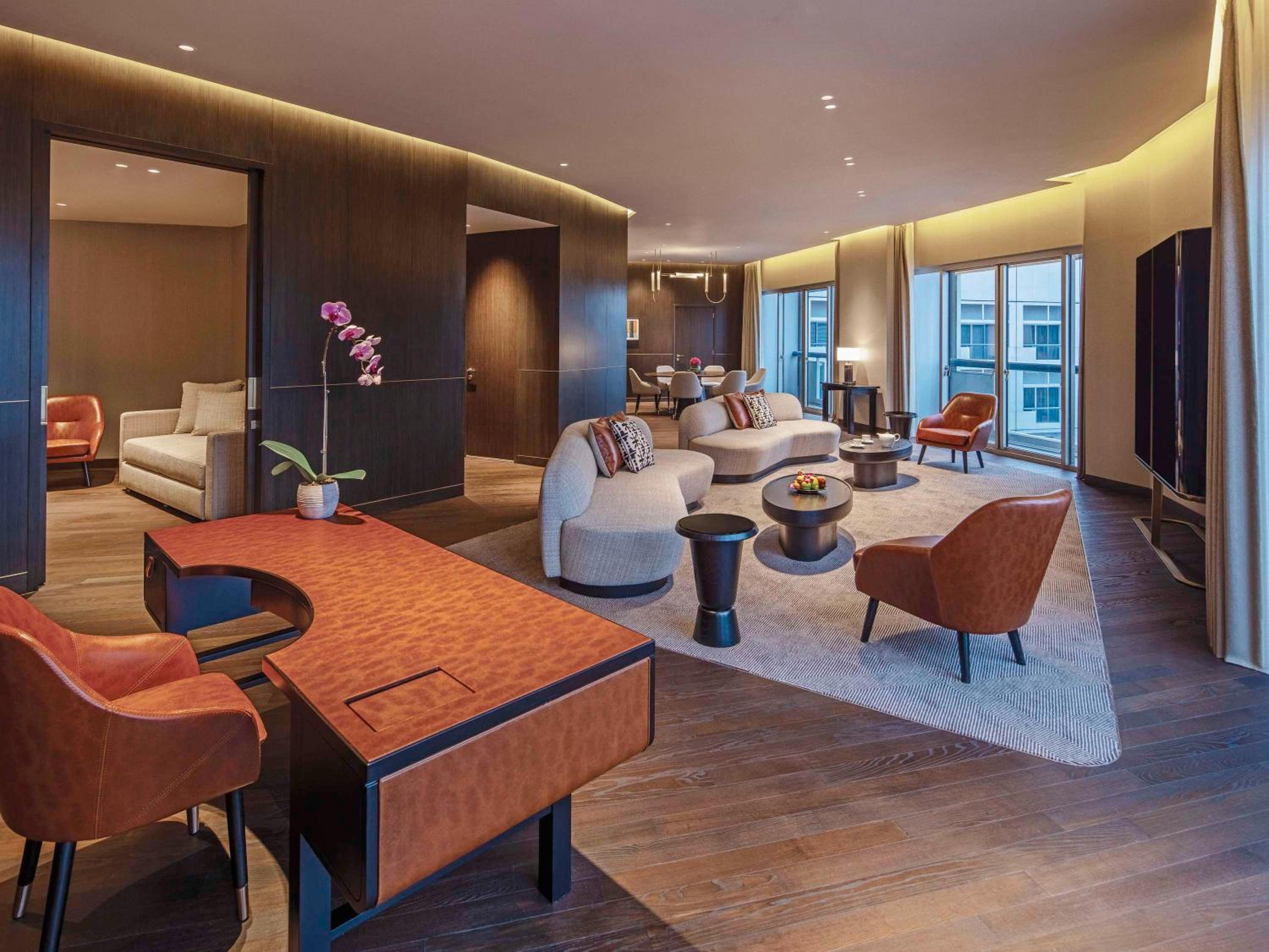 Singapore Vacations - Fairmont Singapore - Property Image 2