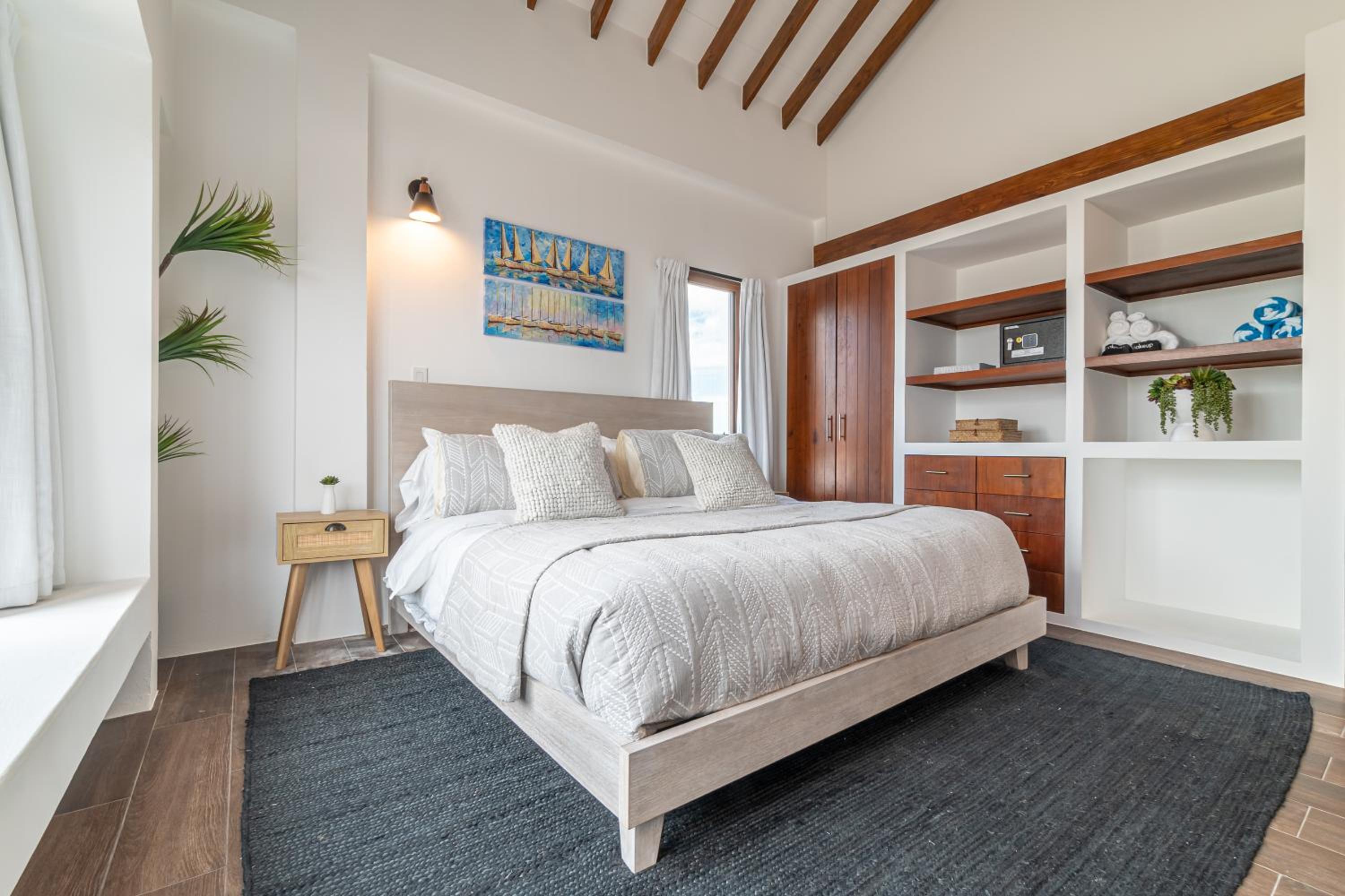 Conch Shell Cottage and The PoolClub at Mahogany Bay!