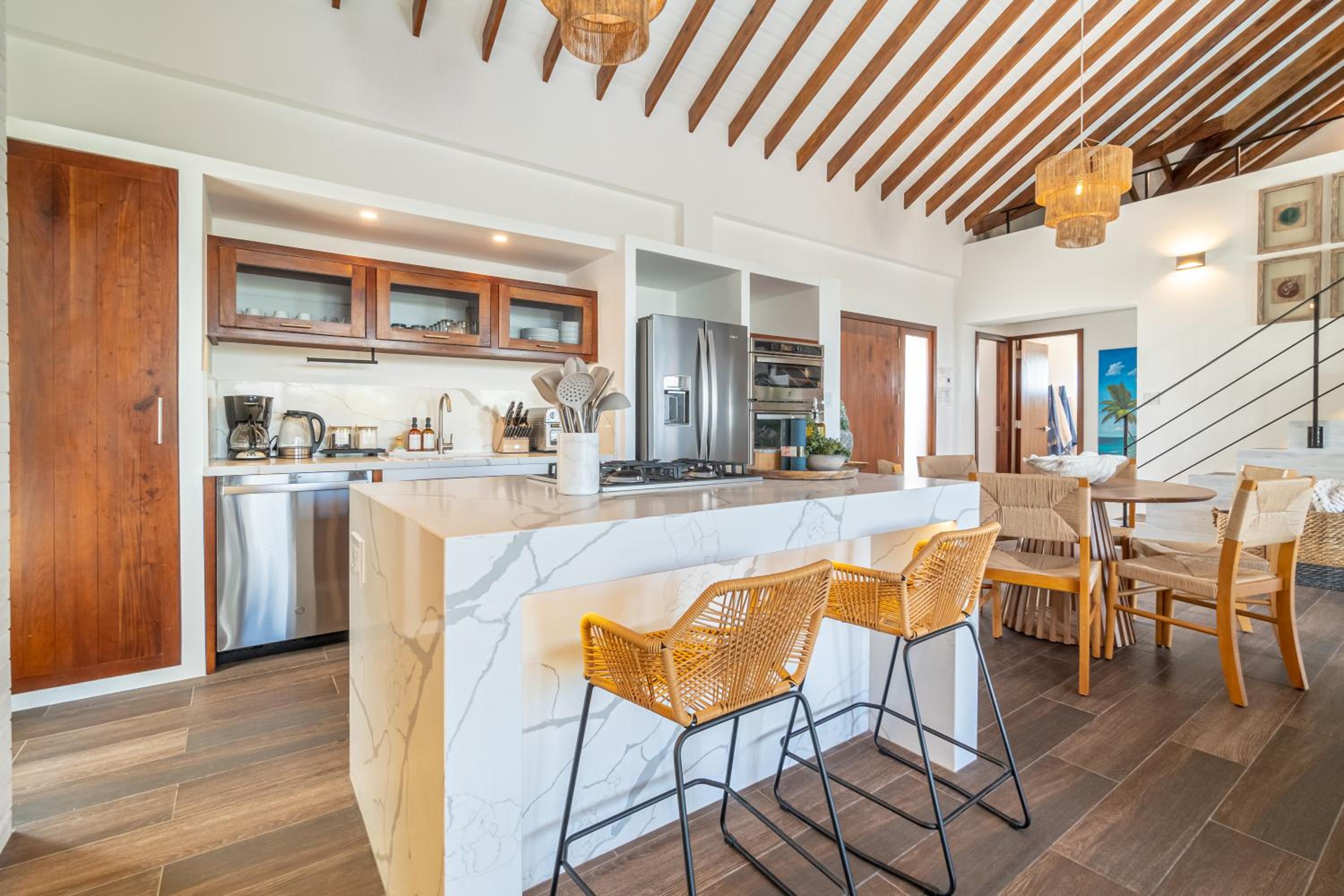 Conch Shell Cottage and The PoolClub at Mahogany Bay!