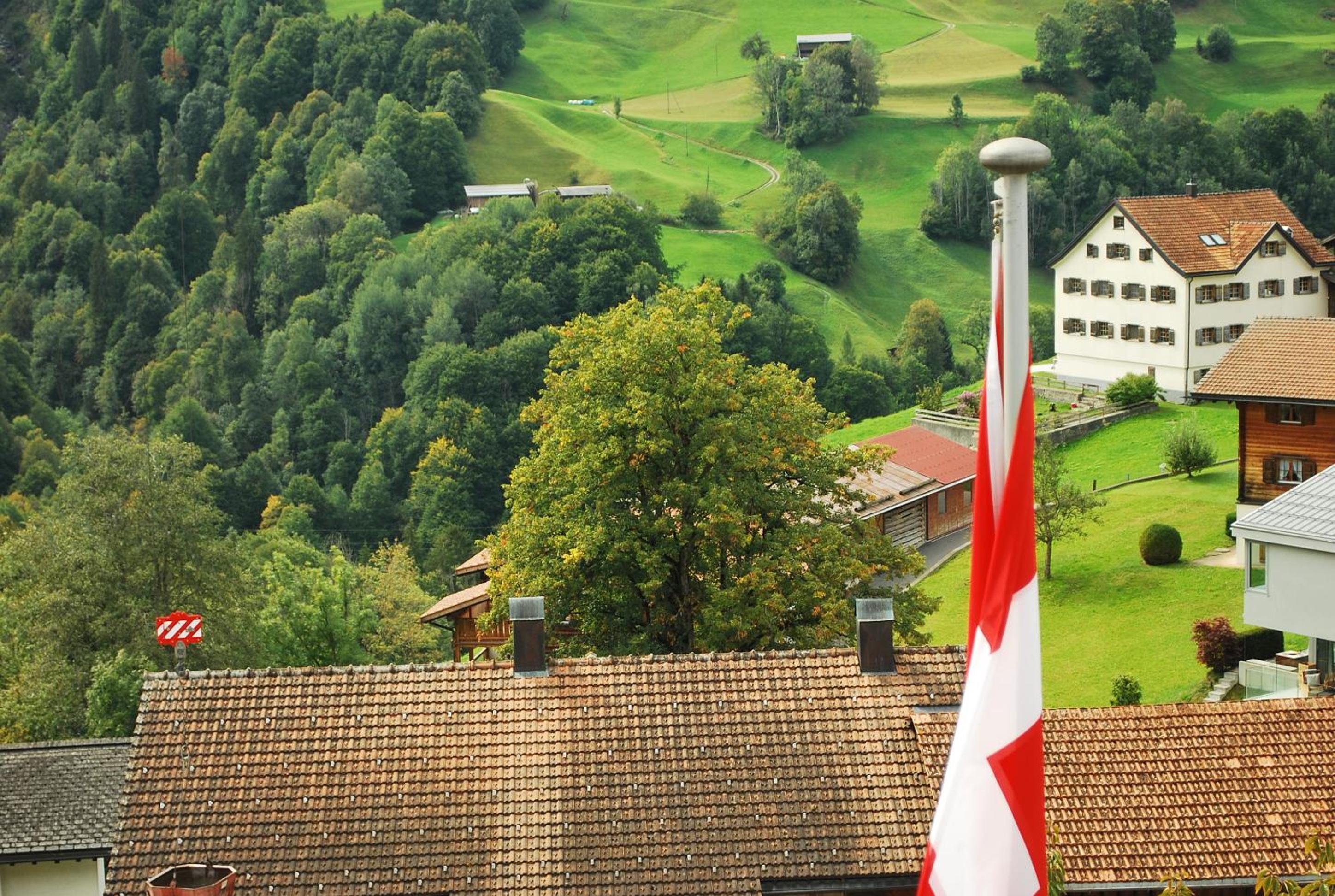 Apartment with balcony and Panoramic Views of Alps