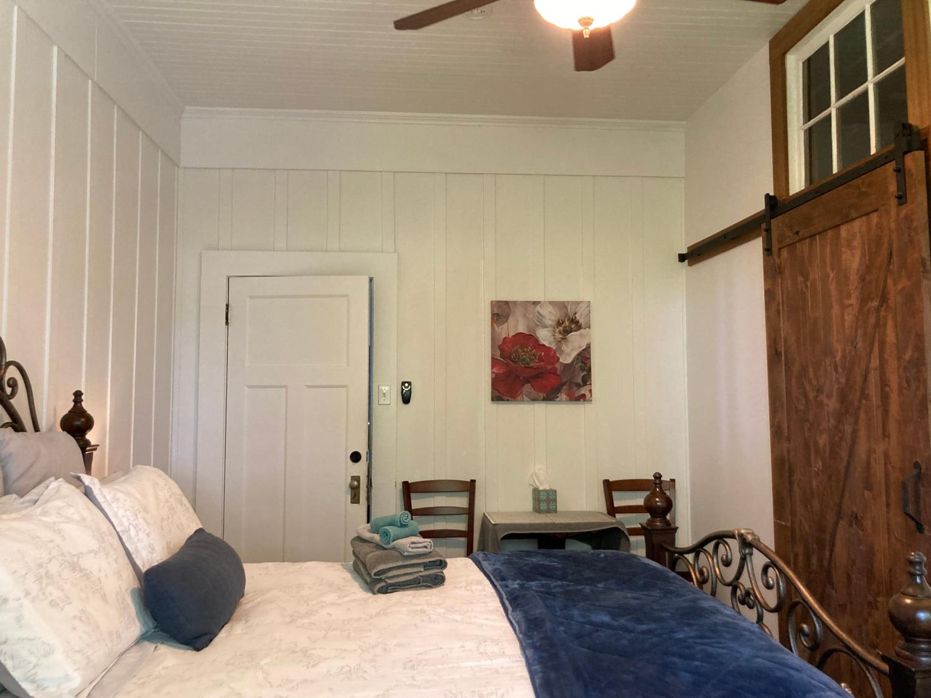 Hilo Bay Oceanfront Bed and Breakfast