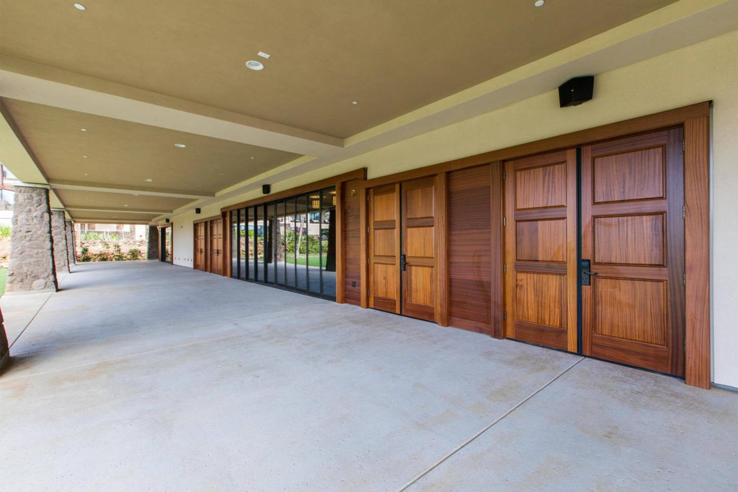 Koloa Landing Resort at Poipu, Autograph Collection 2