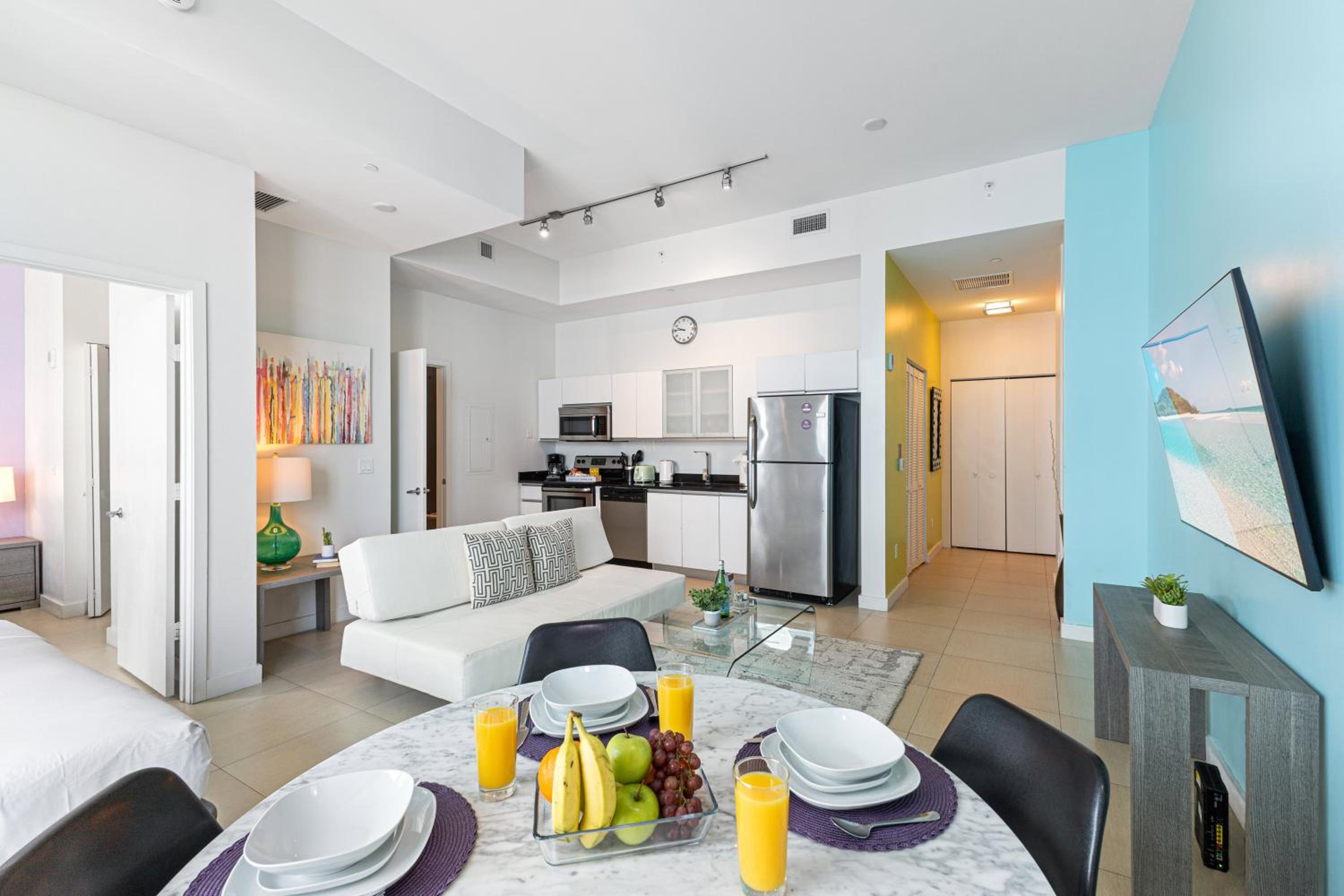 Dharma Home Suites Miami Beach at Monte Carlo