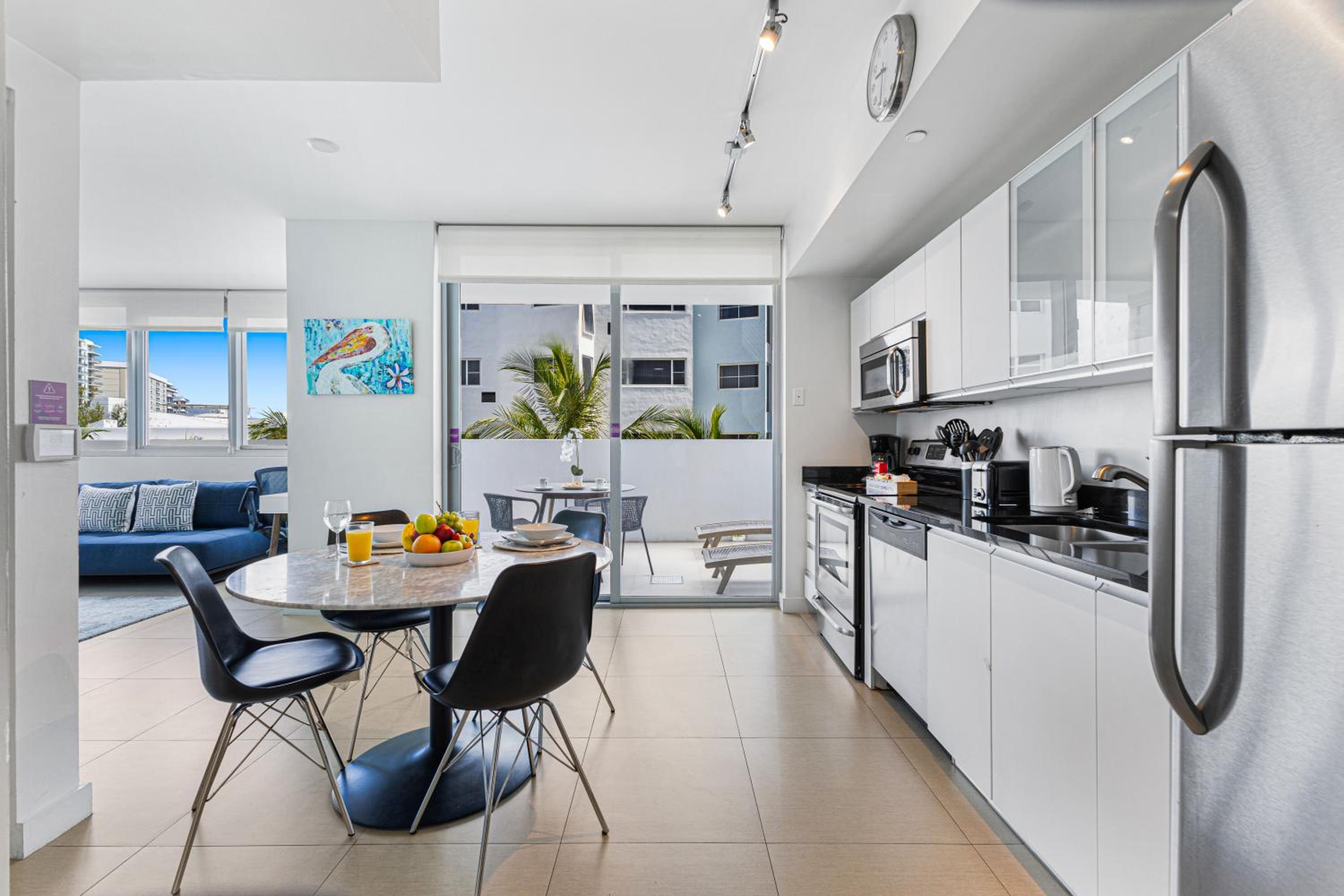 Dharma Home Suites Miami Beach at Monte Carlo