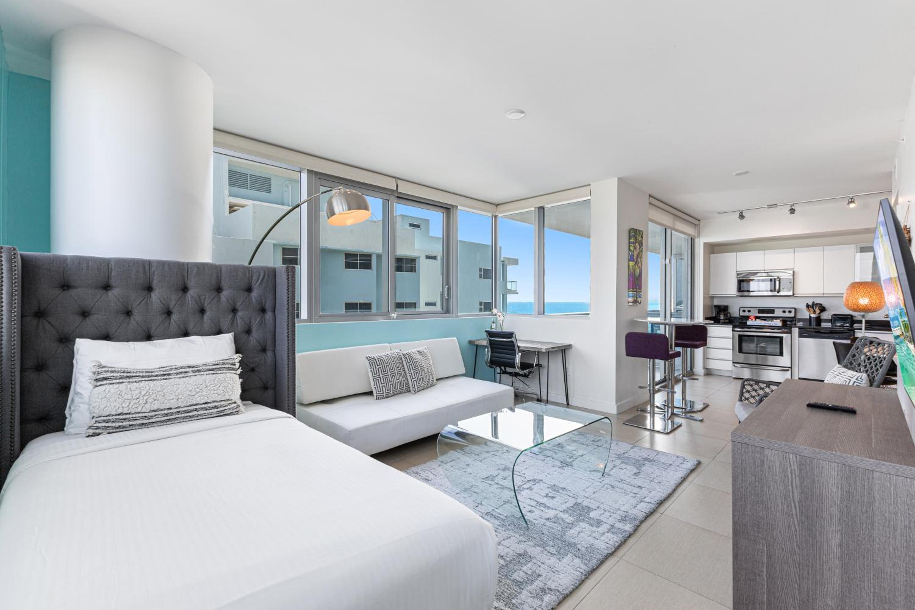 Dharma Home Suites Miami Beach at Monte Carlo