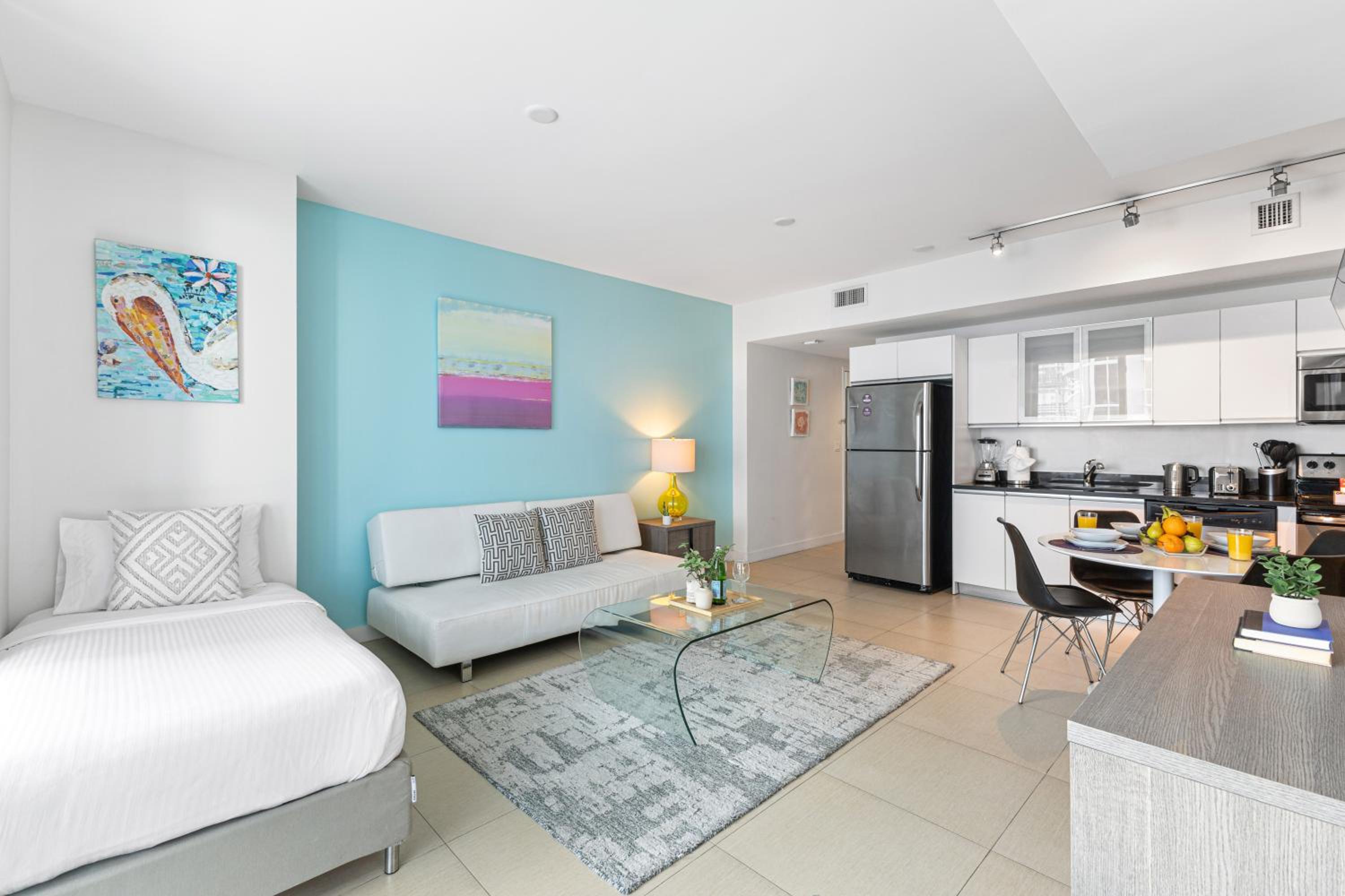 Dharma Home Suites Miami Beach at Monte Carlo
