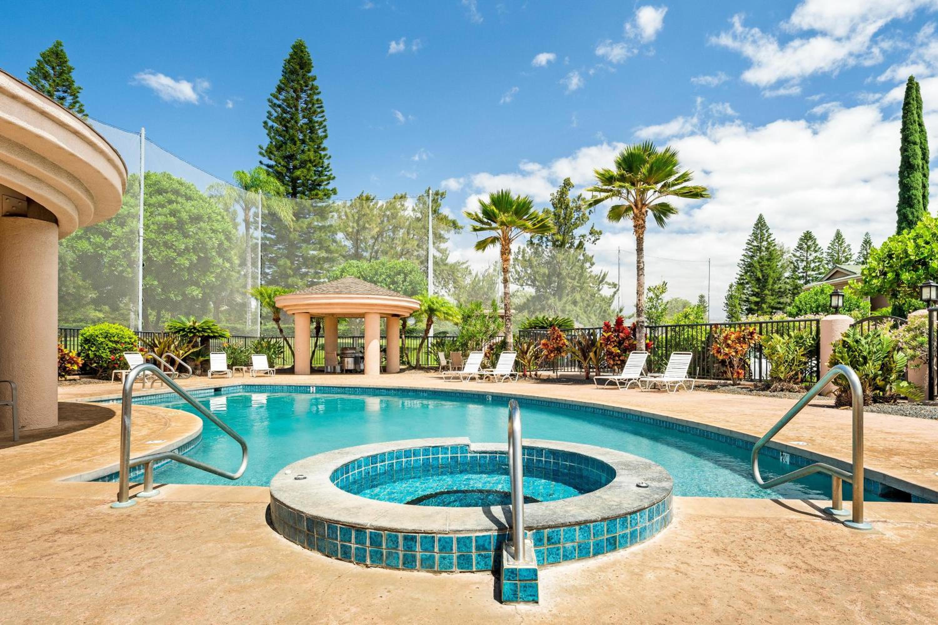 Big Island Waikoloa Fairways B-214 condo view 5