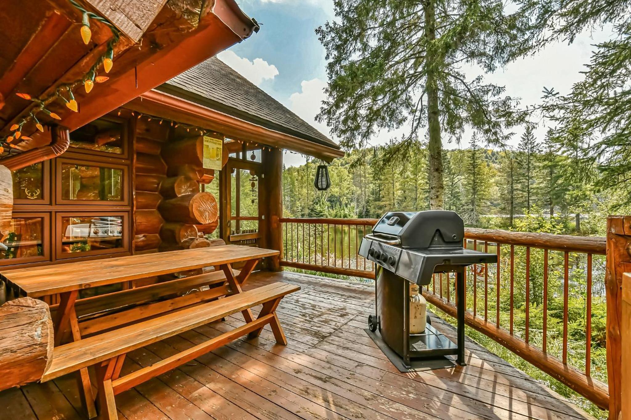 Caribou Cottage