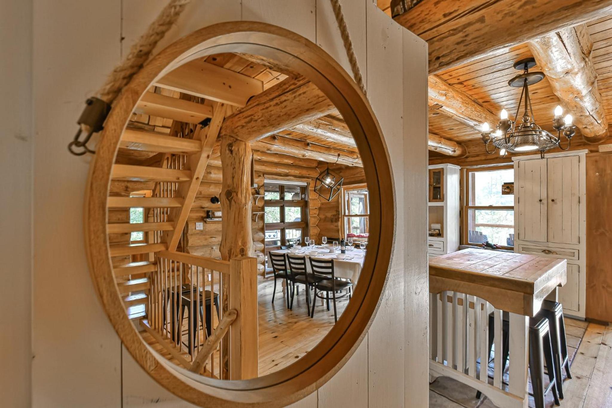 Caribou Cottage