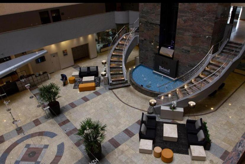 Hotel Guarulhos Flats Services - Image 1