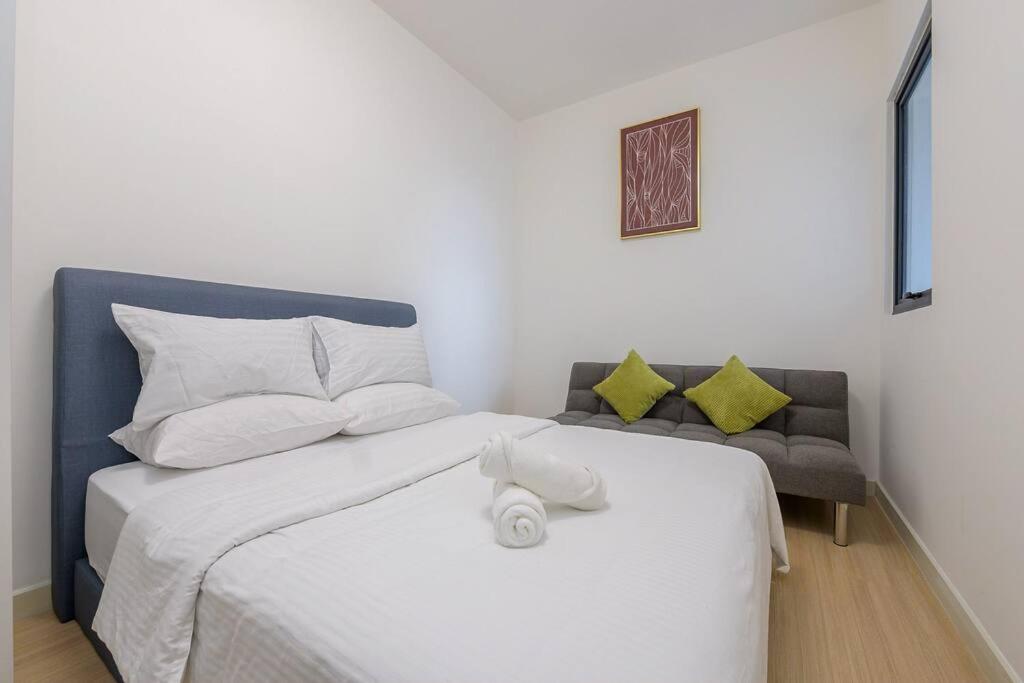 Luxury Residence Sky Garden Near TRX Mall 100Mbps