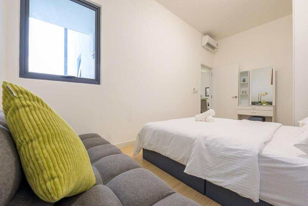 Luxury Residence Sky Garden Near TRX Mall 100Mbps