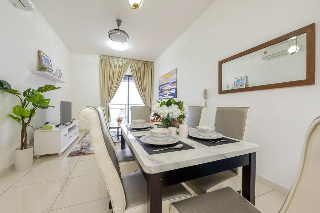 Luxury Residence Sky Garden Near TRX Mall 100Mbps