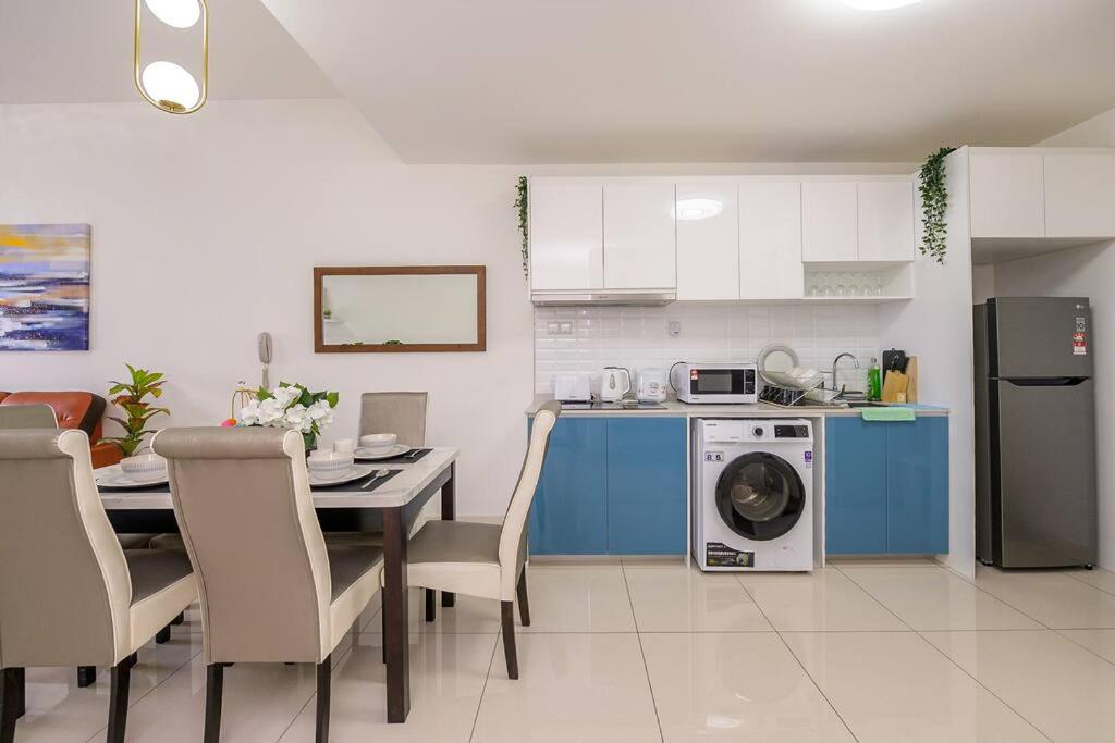 Luxury Residence Sky Garden Near TRX Mall 100Mbps