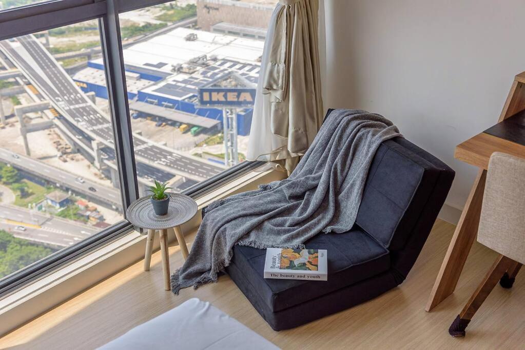 Luxury Residence Sky Garden Near TRX Mall 100Mbps