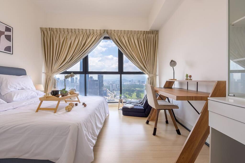 Luxury Residence Sky Garden Near TRX Mall 100Mbps