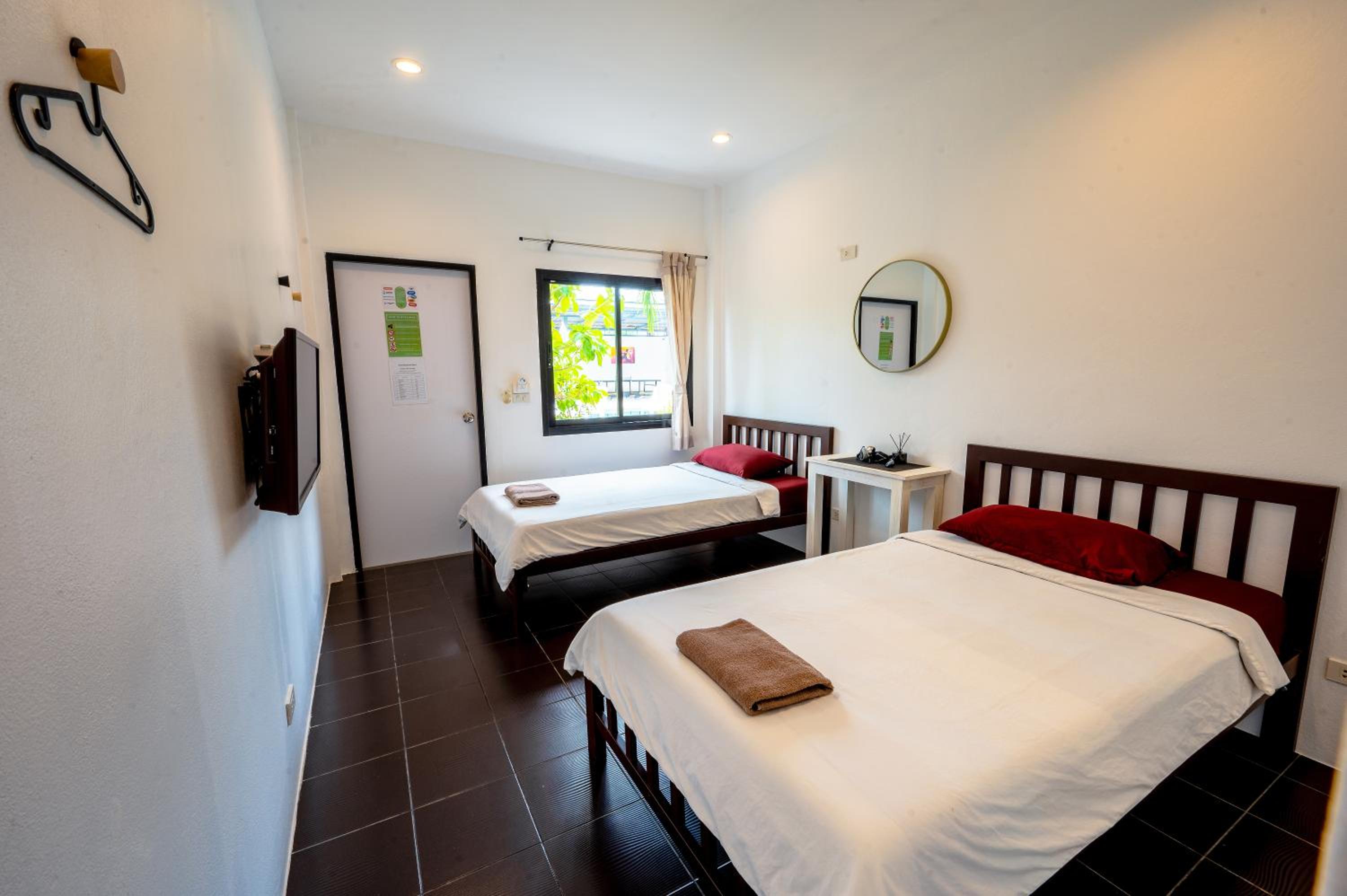 Samui Backpacker Hotel