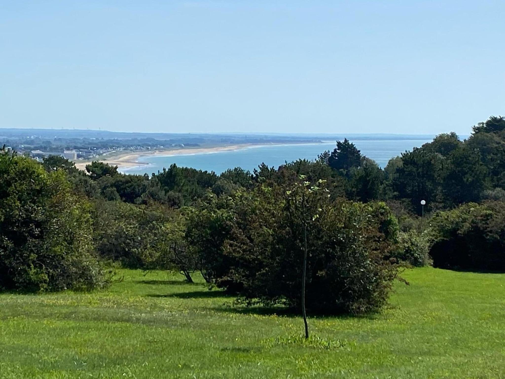 Holiday Home in Carteret near Dunes & Beach
