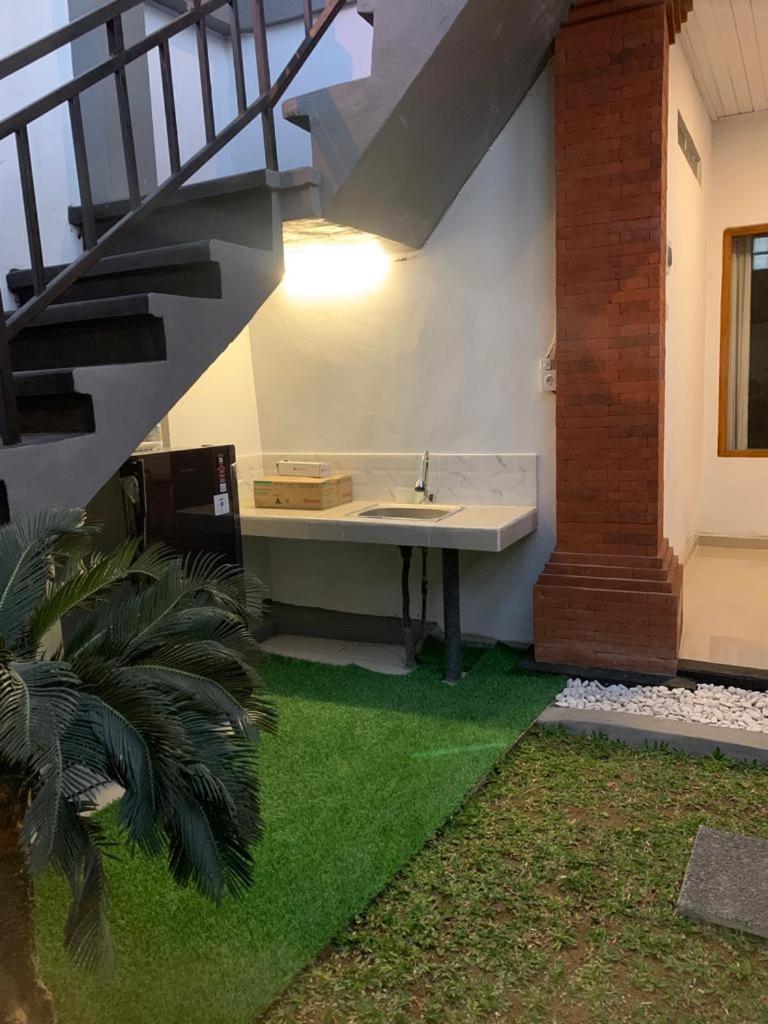 NIKI GUEST HOUSE view 2
