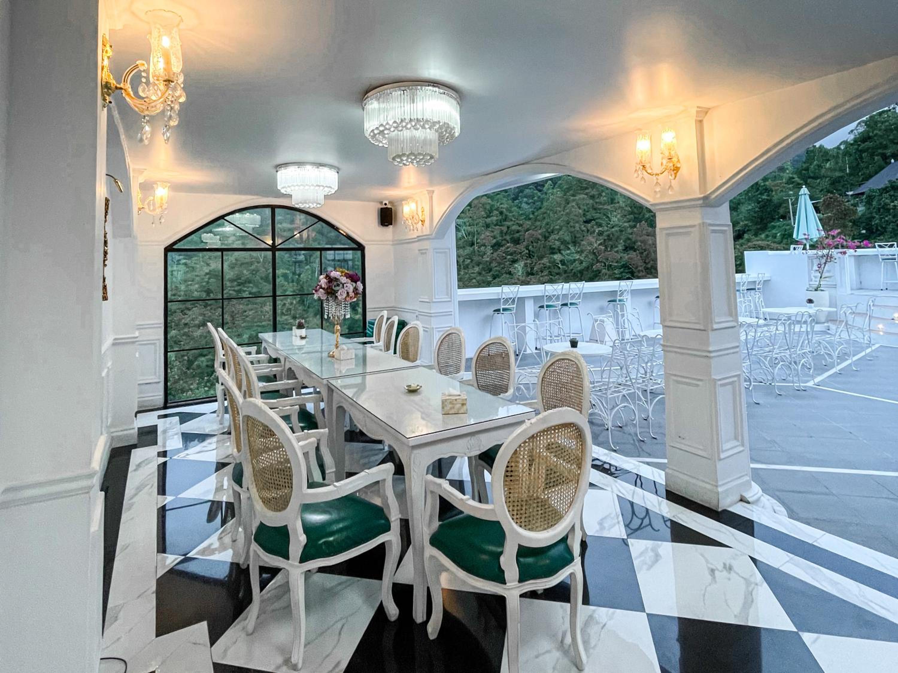 Casa Rani Hotel & Restaurant view 4