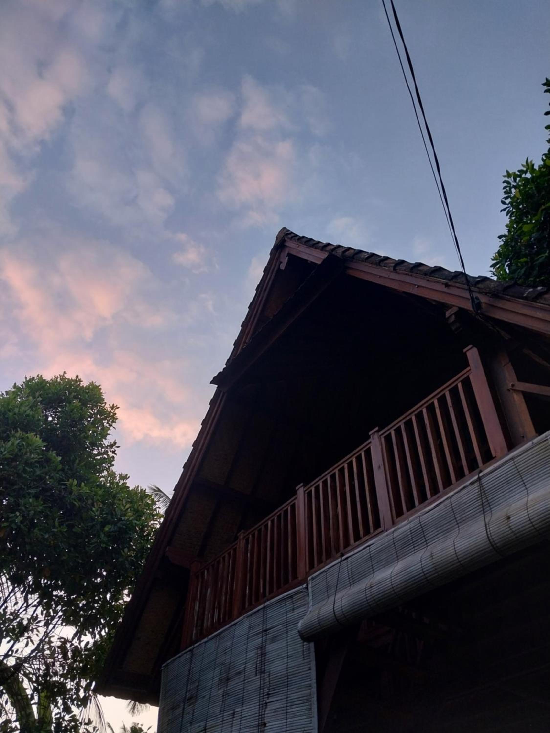 triangle cottage bali