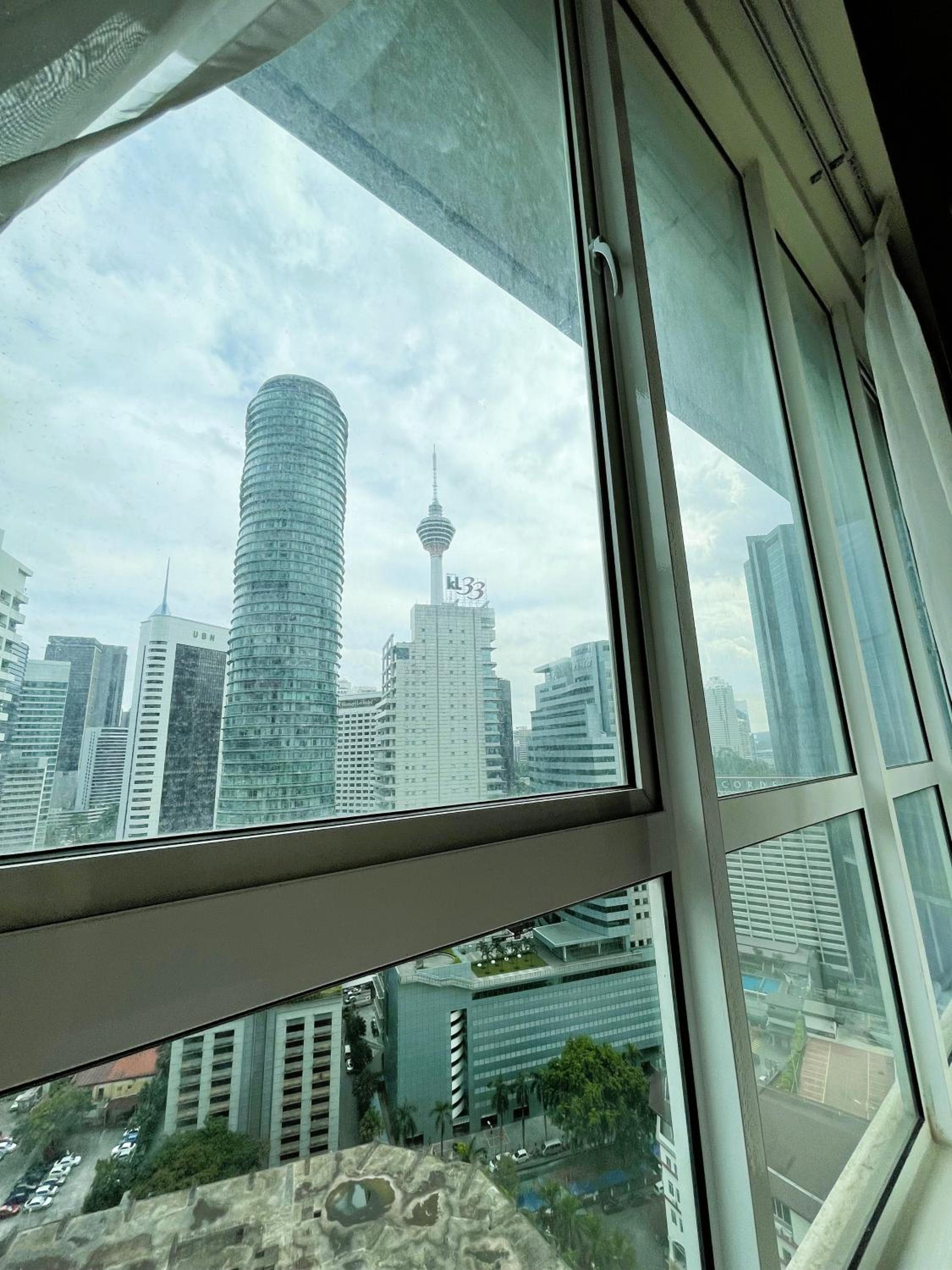 Parkview Suite KLCC, Bernice
