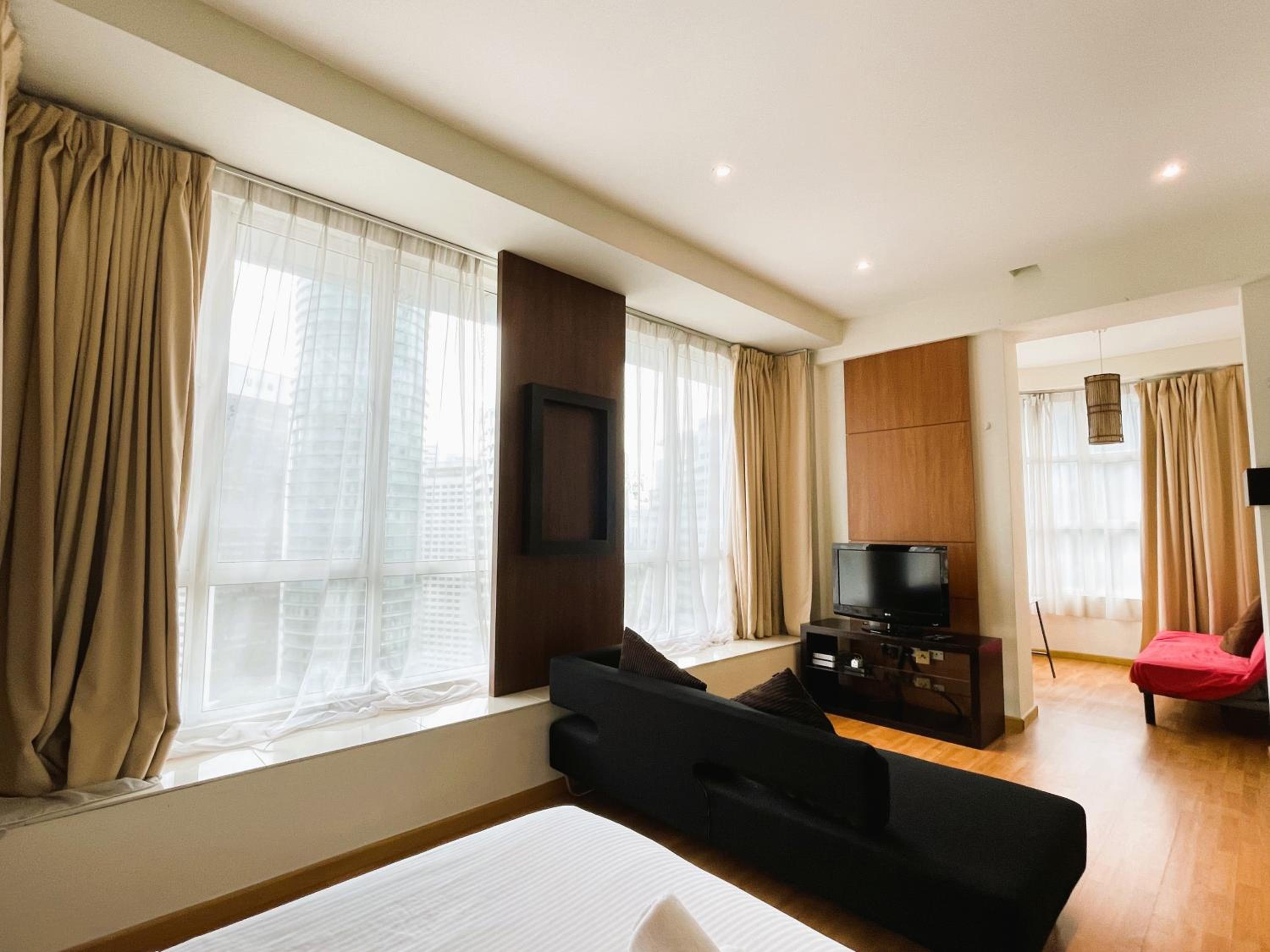 Parkview Suite KLCC, Bernice