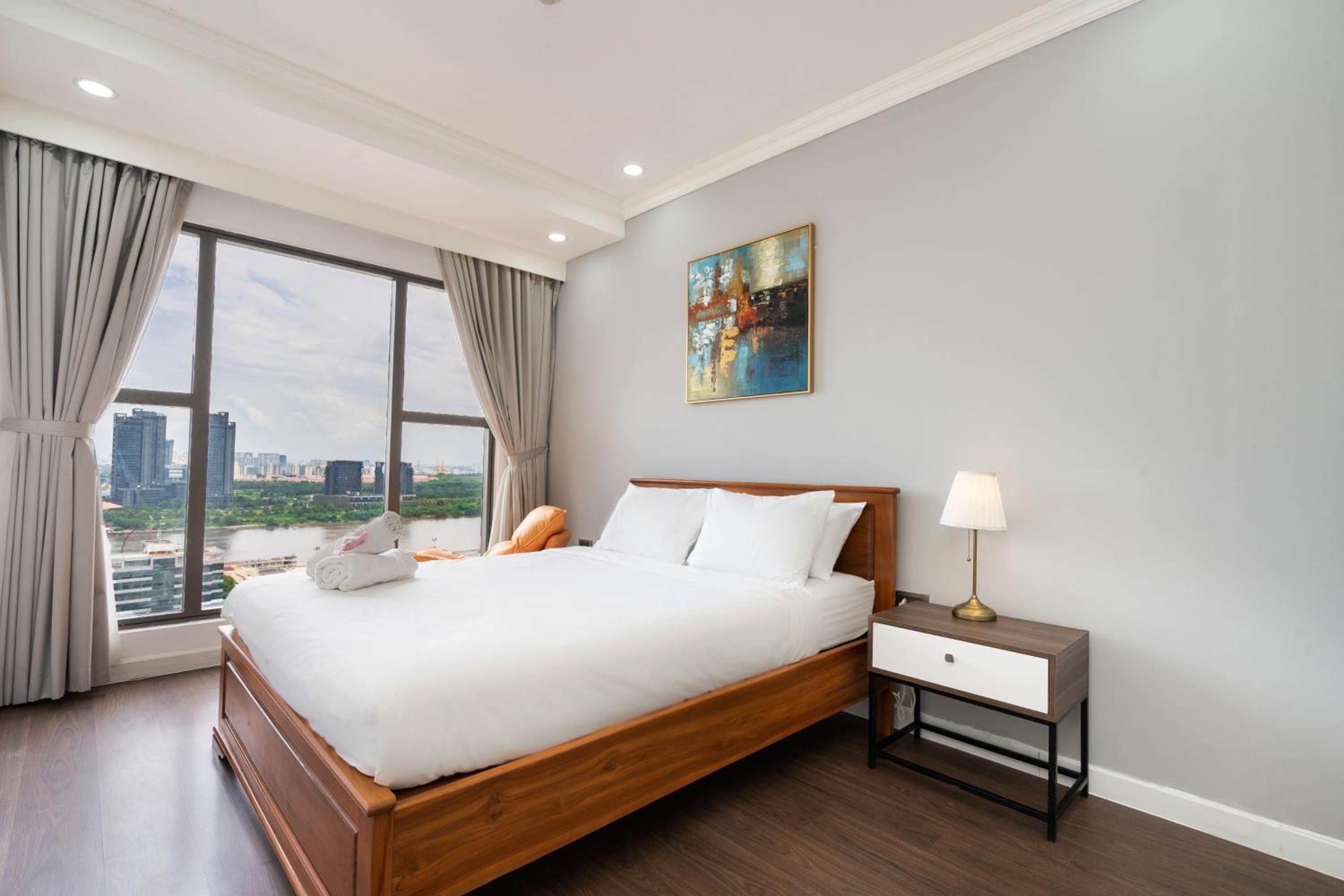 Melody Apartment - SAIGON ROYAL Building