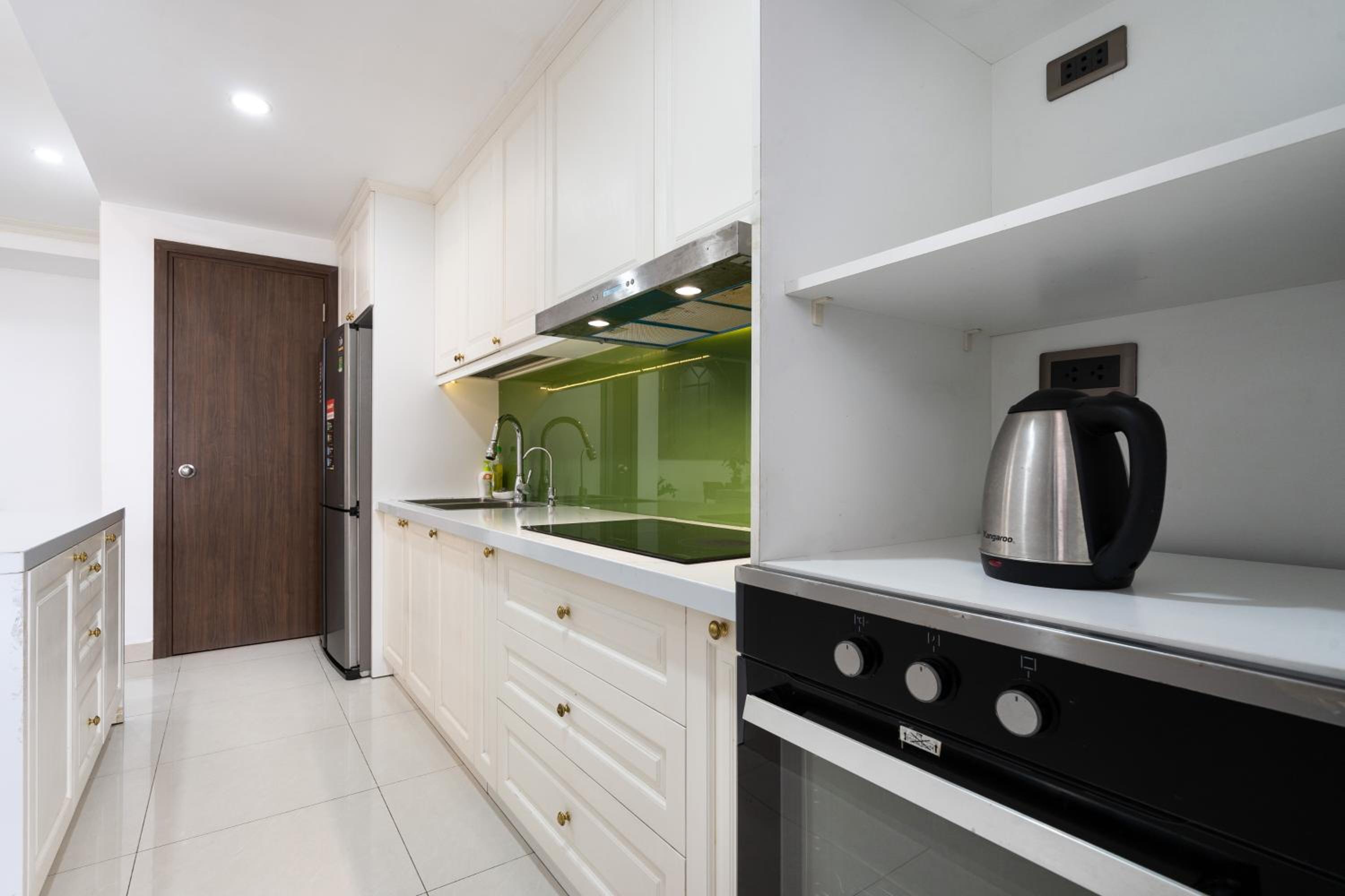 Melody Apartment - SAIGON ROYAL Building