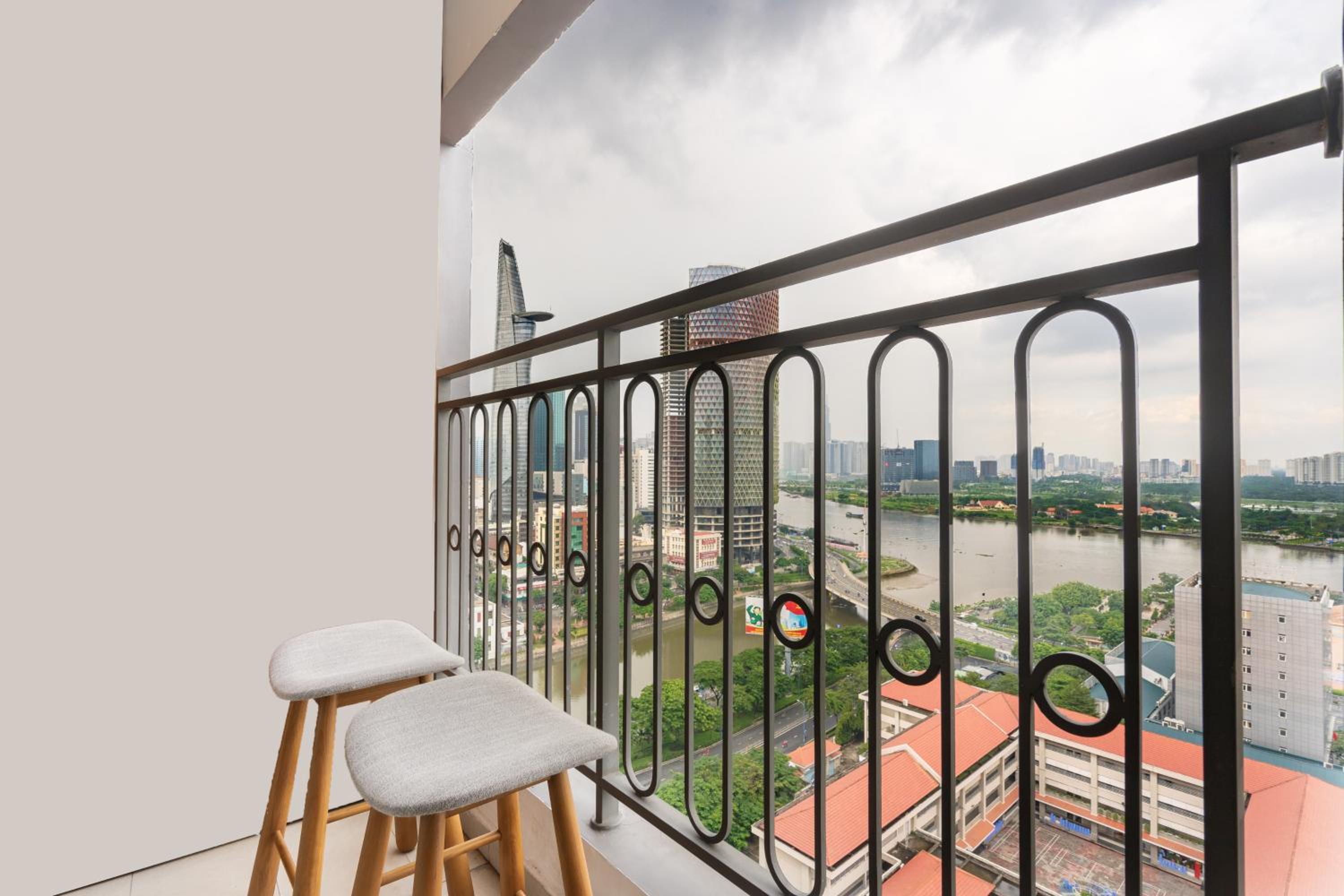 Melody Apartment - SAIGON ROYAL Building