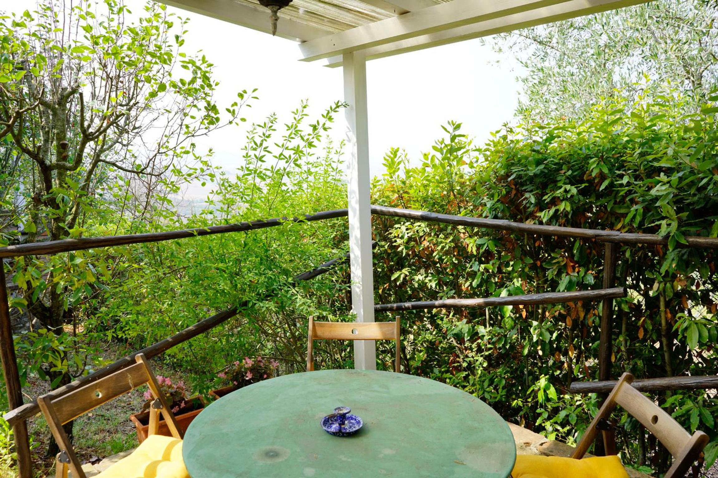 Antica Pietra holiday house with pool