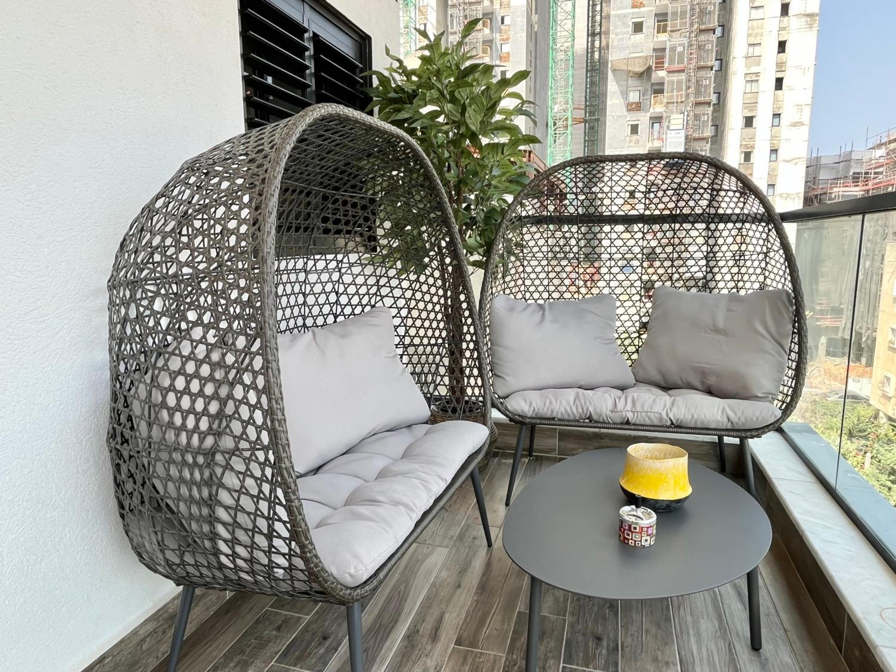 Jerusalem 9 - By Beach Apartments TLV view 4
